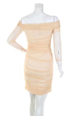 Φορέματα Boohoo2