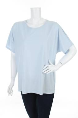 Домашно облекло Triumph1