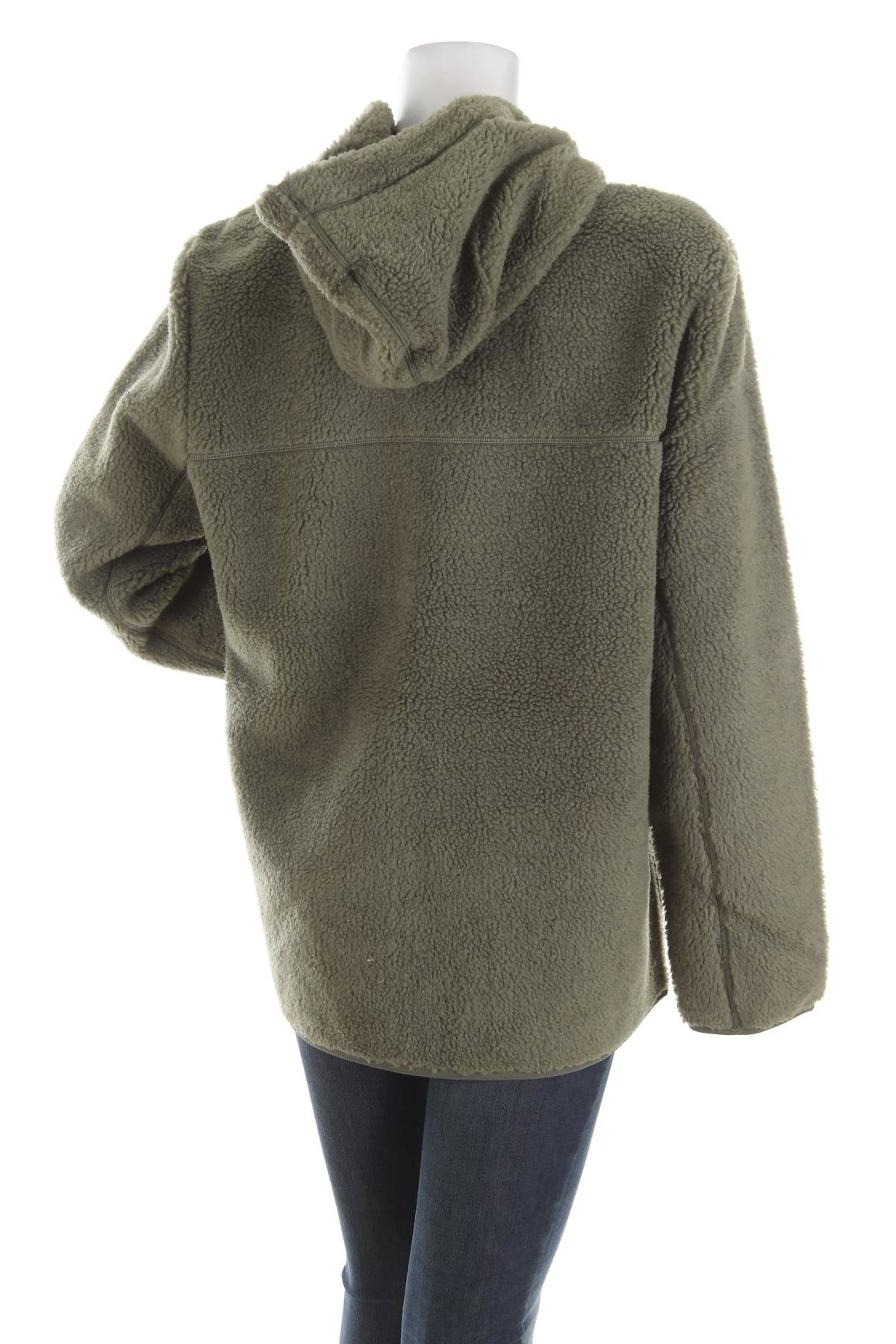 Преходно яке Jack Wolfskin2 - Contour.bg Преходно яке Jack Wolfskin2