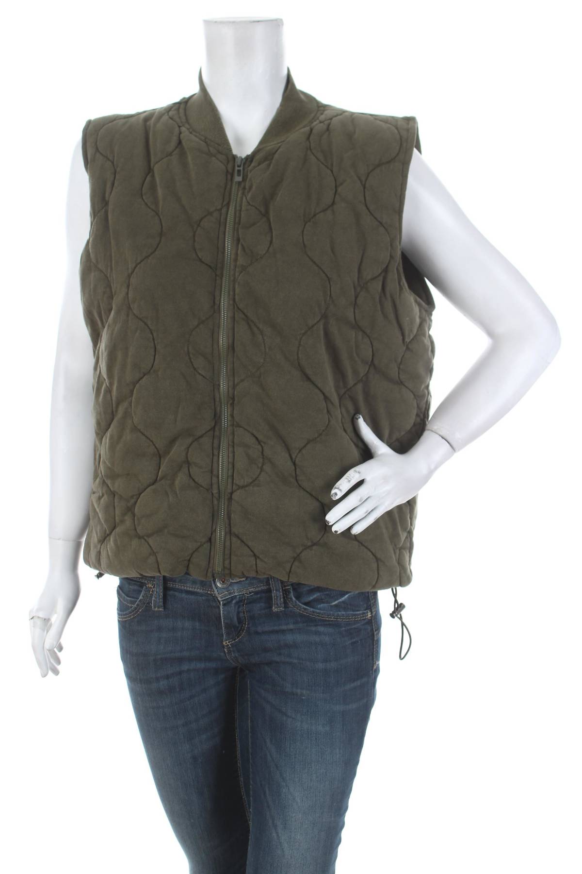 Дамски елек Boohoo1