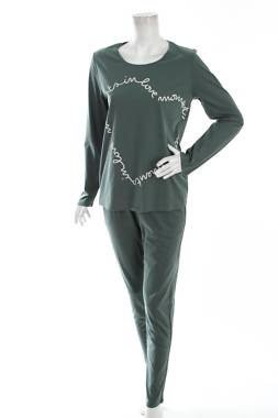 Дамска пижама Triumph1