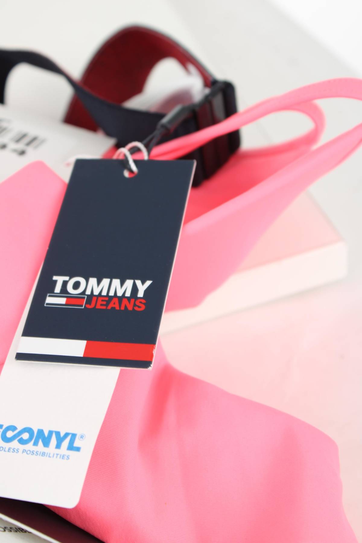 Бански костюм Tommy Jeans3