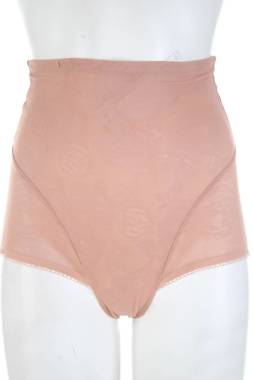 Стягащо бельо Triumph1