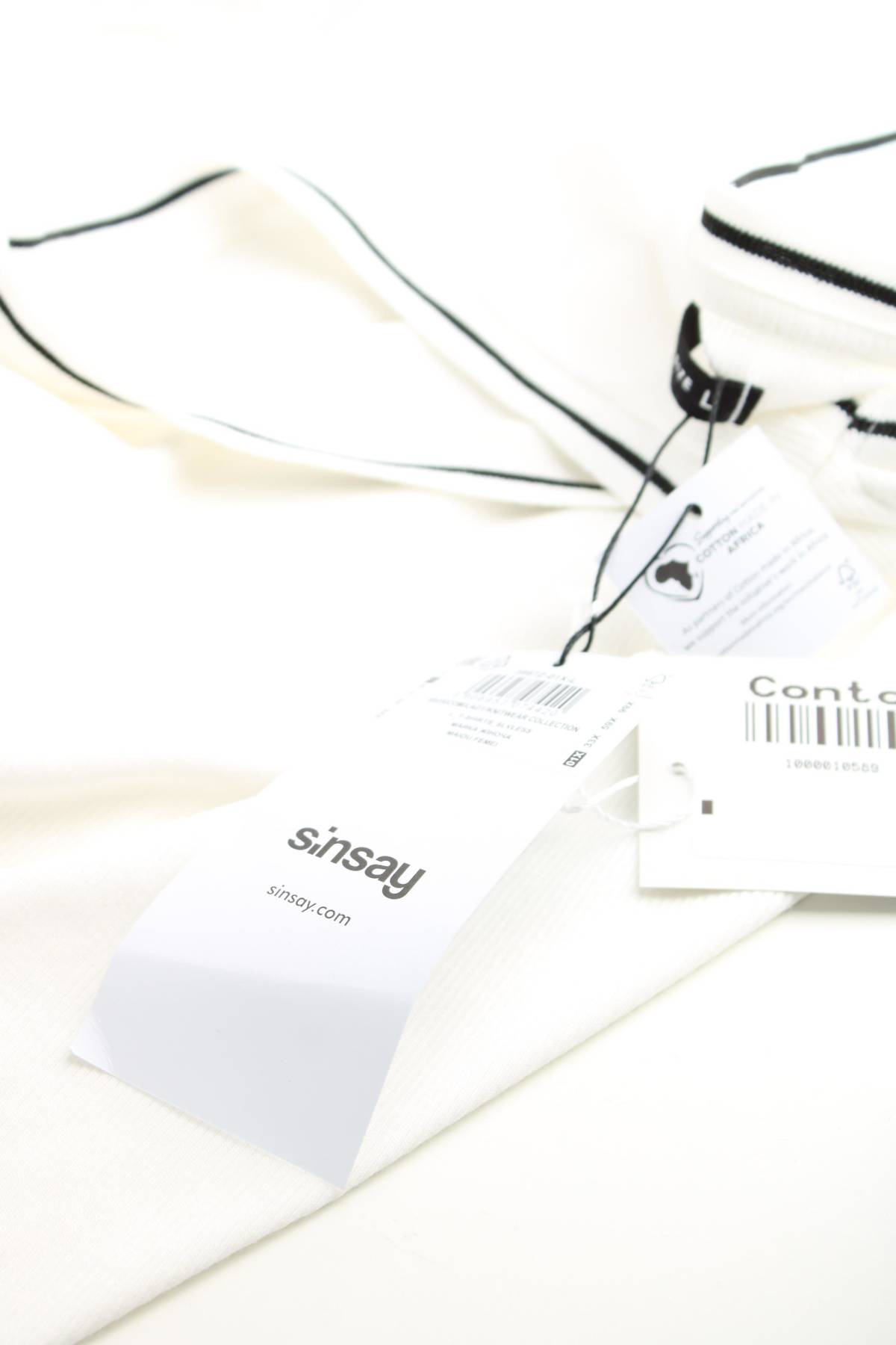 Γυναικείο αμάνικο Sinsay3