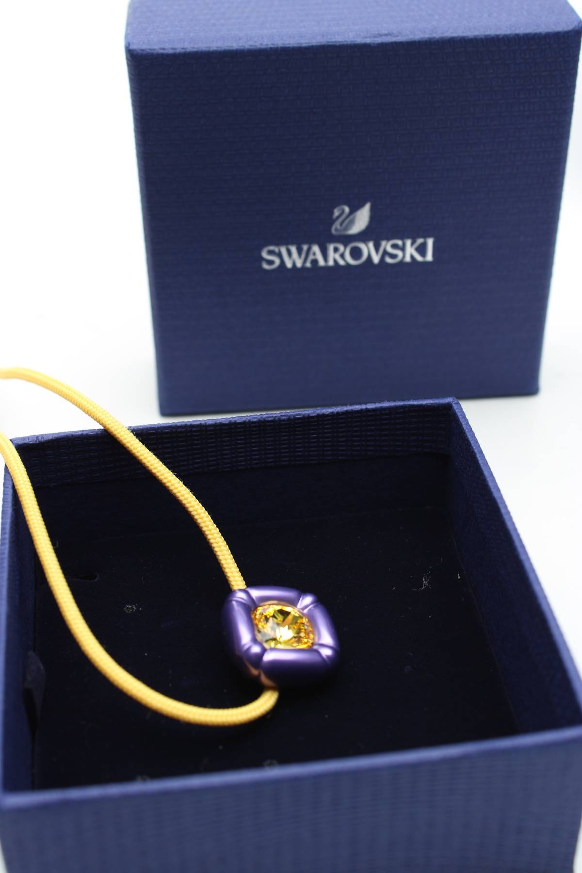 Колие Swarovski3