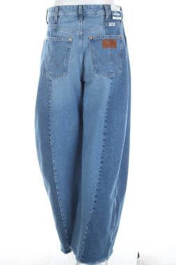Γυναικεία τζιν Wrangler2