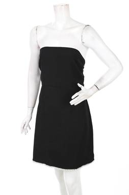 Φορέματα Boohoo1