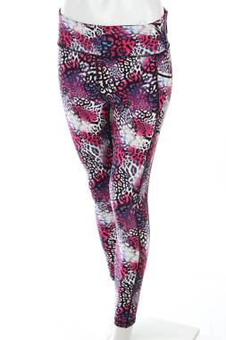 Дамски спортен клин DKNY1