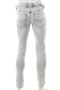 Мъжки дънки Diesel2 - Contour.bg Мъжки дънки Diesel2