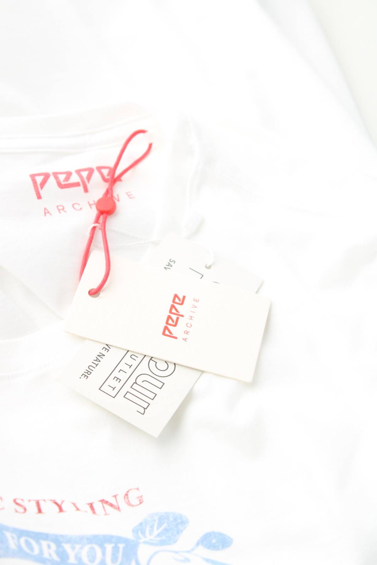 Дамска тениска Pepe Jeans3 - Contour.bg Дамска тениска Pepe Jeans3