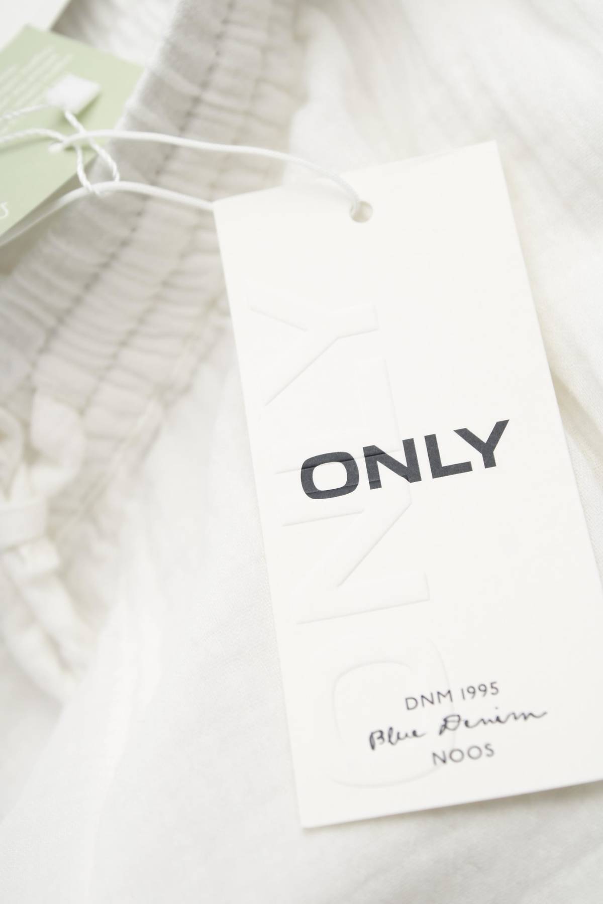 Дамски къс панталон Only3