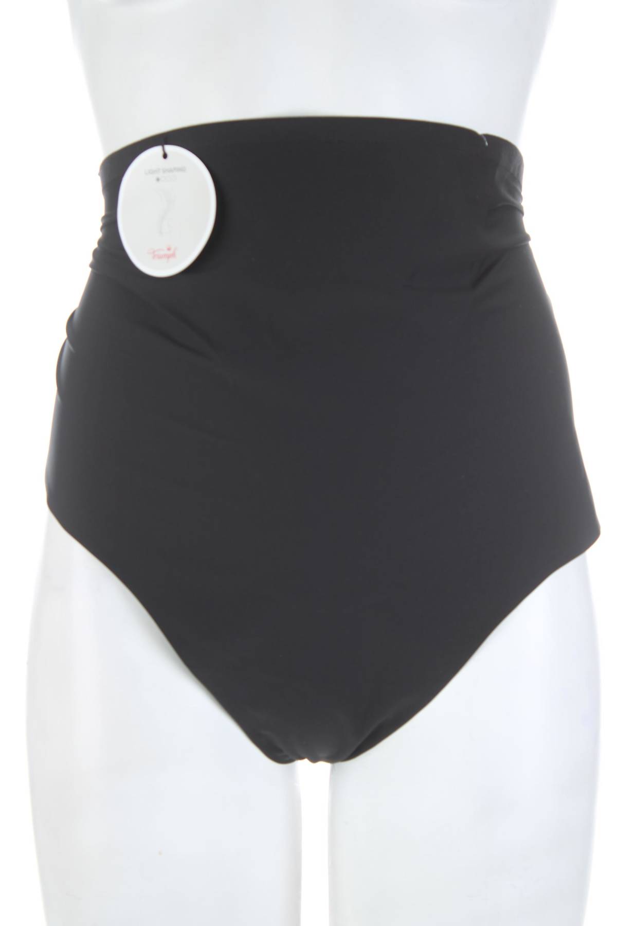 Εσώρουχα σύσφιξης Triumph1