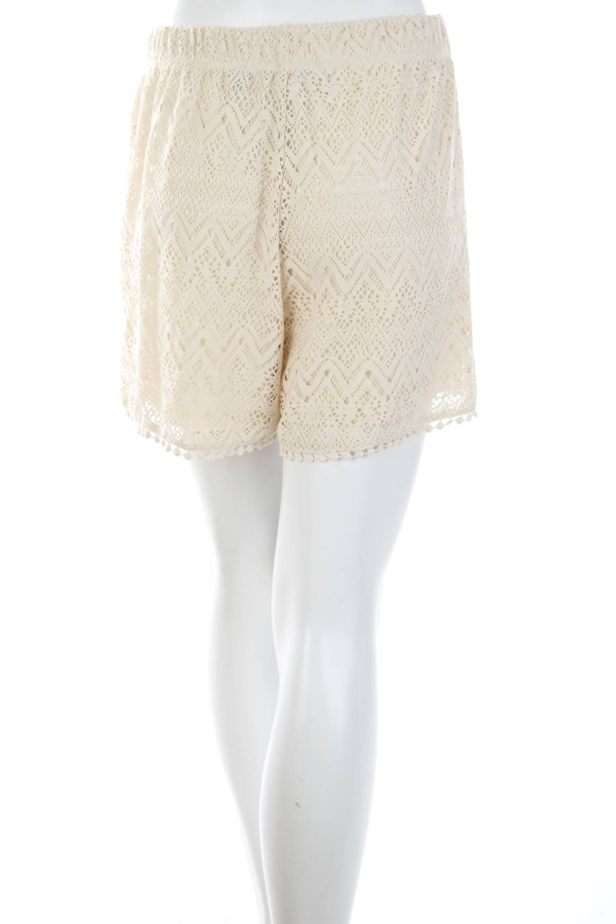 Дамски къс панталон Vero Moda2