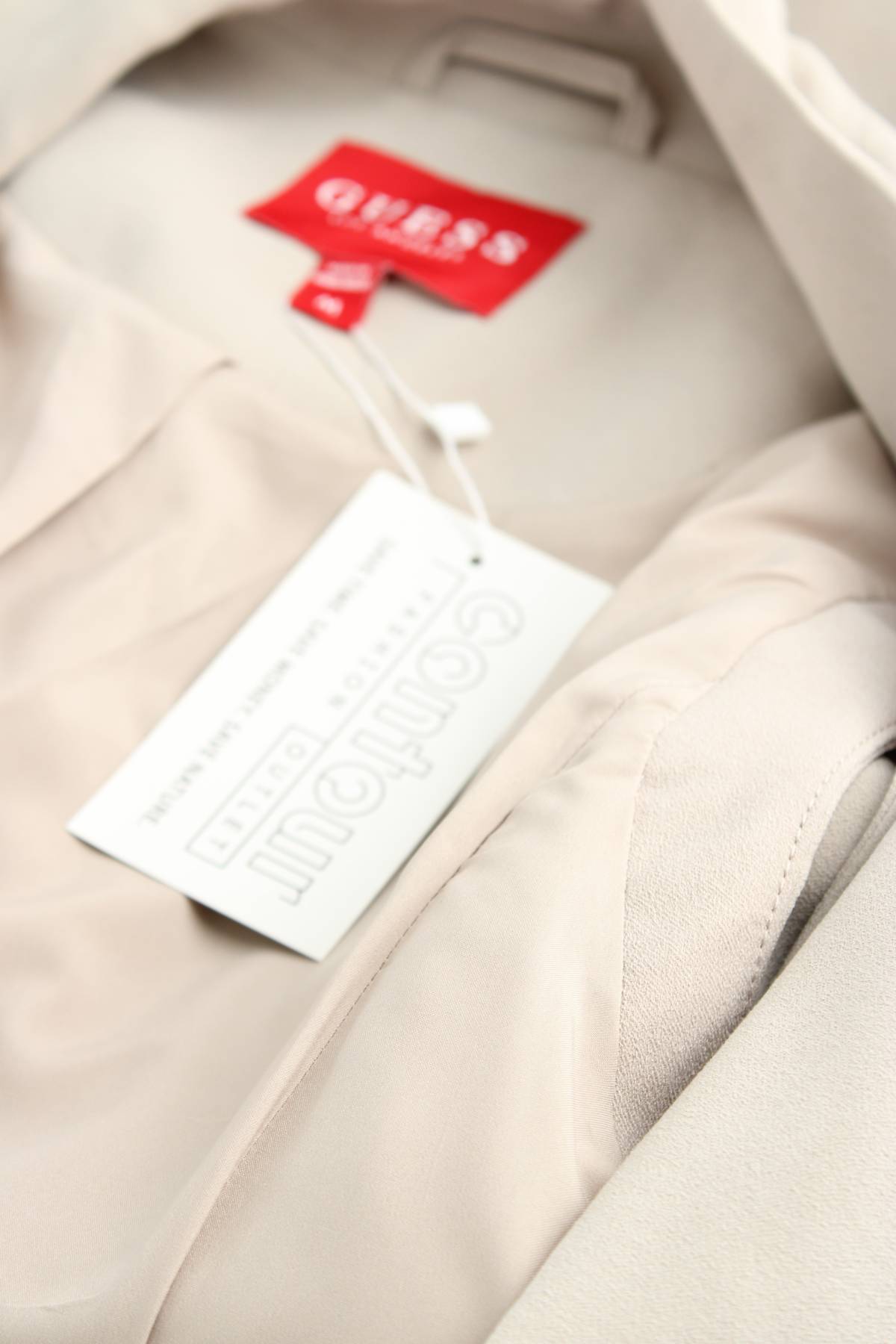 Γυναικεία γιλέκα Guess3