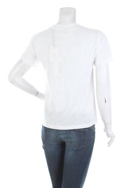 Дамска тениска Pepe Jeans2 - Contour.bg Дамска тениска Pepe Jeans2