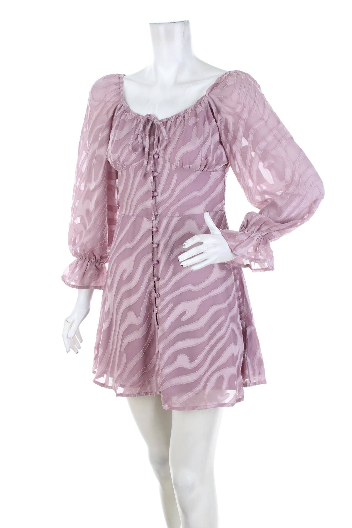 Рокля Boohoo1
