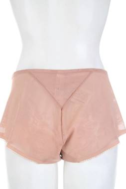 Стягащо бельо Triumph2