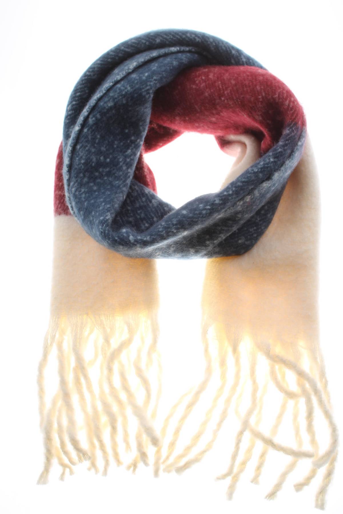 Плетен шал Pepe Jeans1