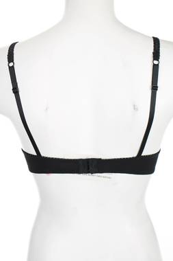 Сутиен Hunkemoller2