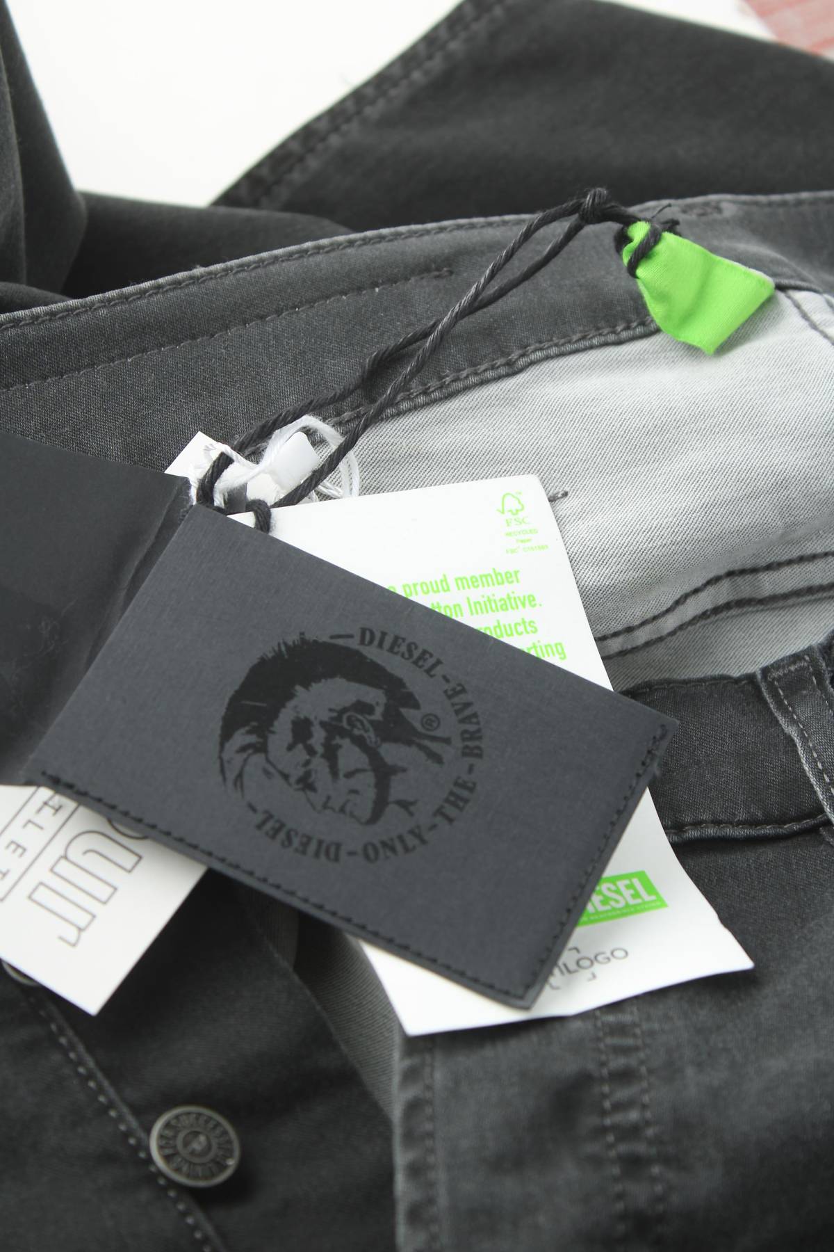 Мъжки дънки Diesel3