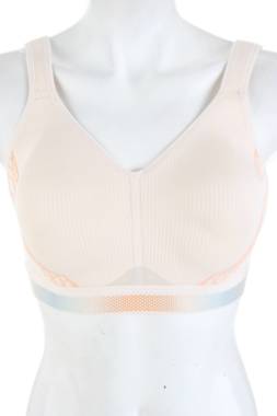 Спортен сутиен Triumph Triaction1