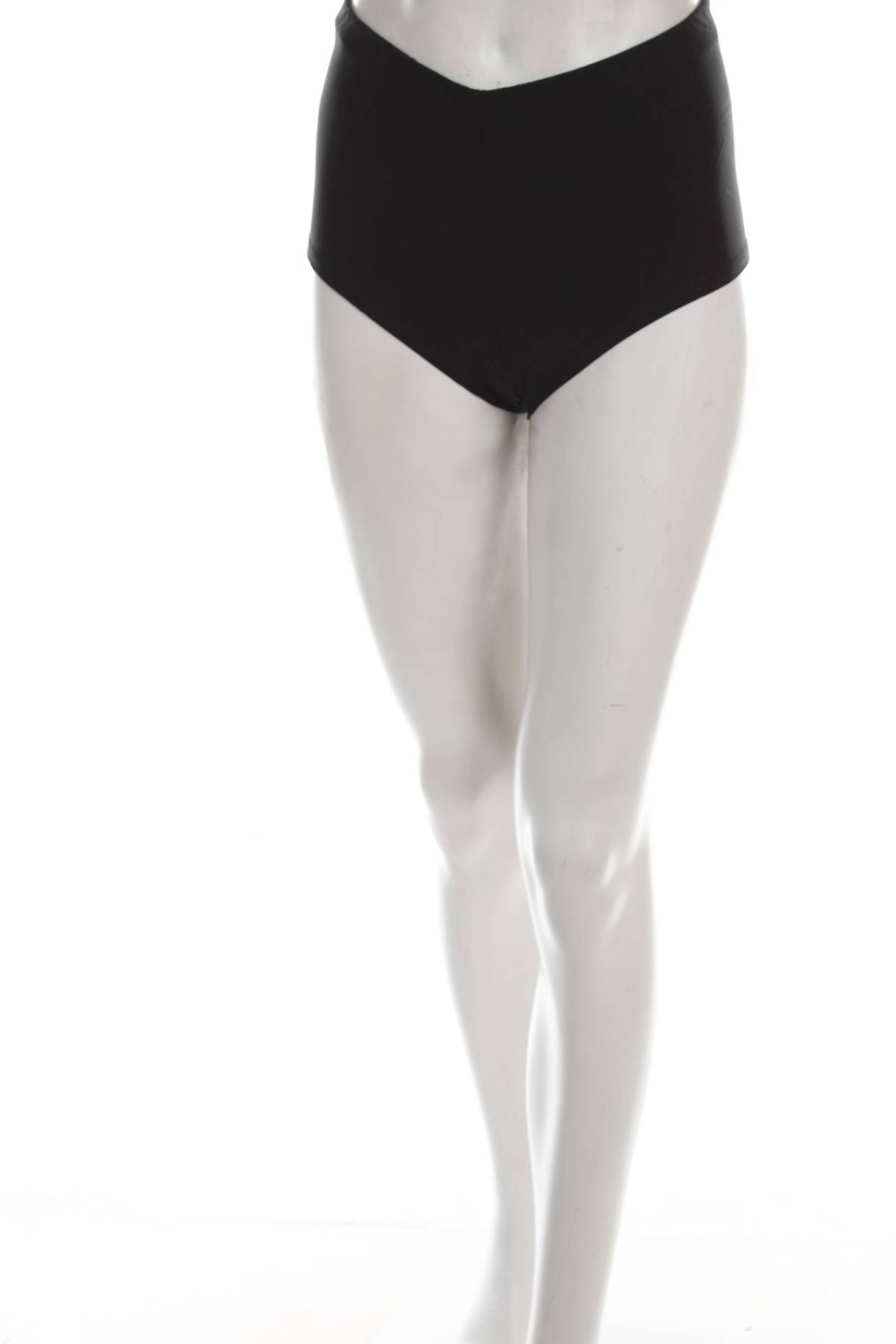 Дамски къс панталон Boohoo1