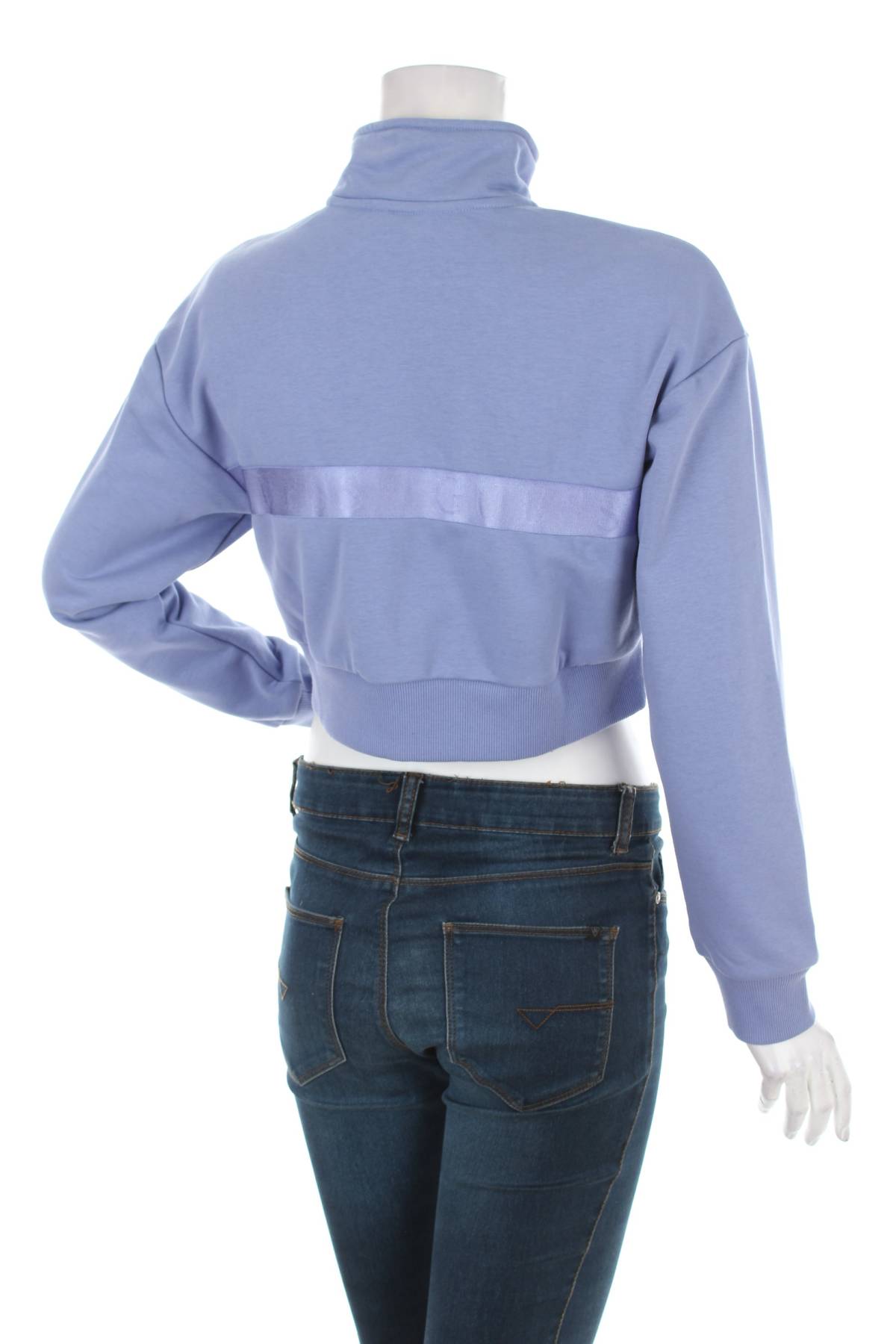 Γυναικεία μπλούζα Guess1