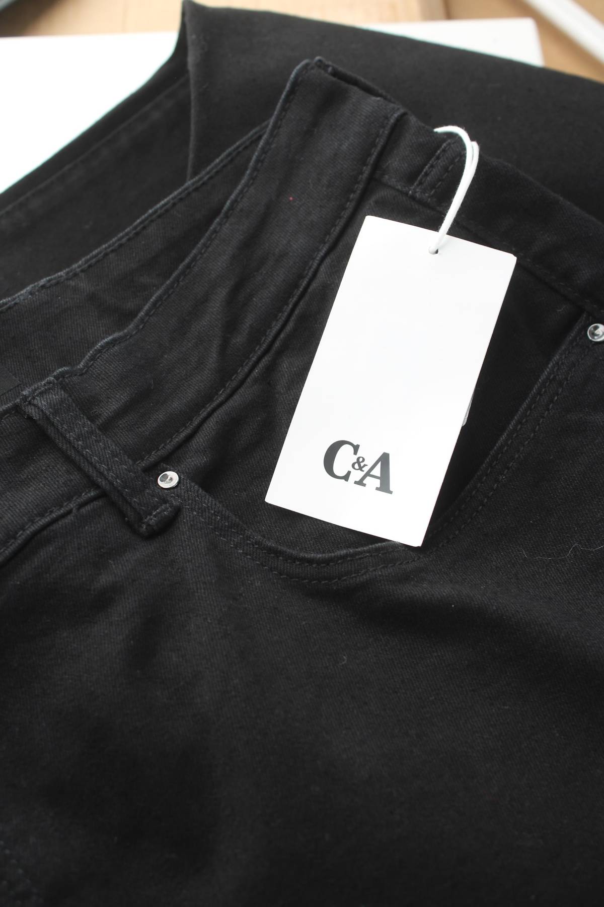 Дамски дънки C&A3 - Contour.bg Дамски дънки C&A3