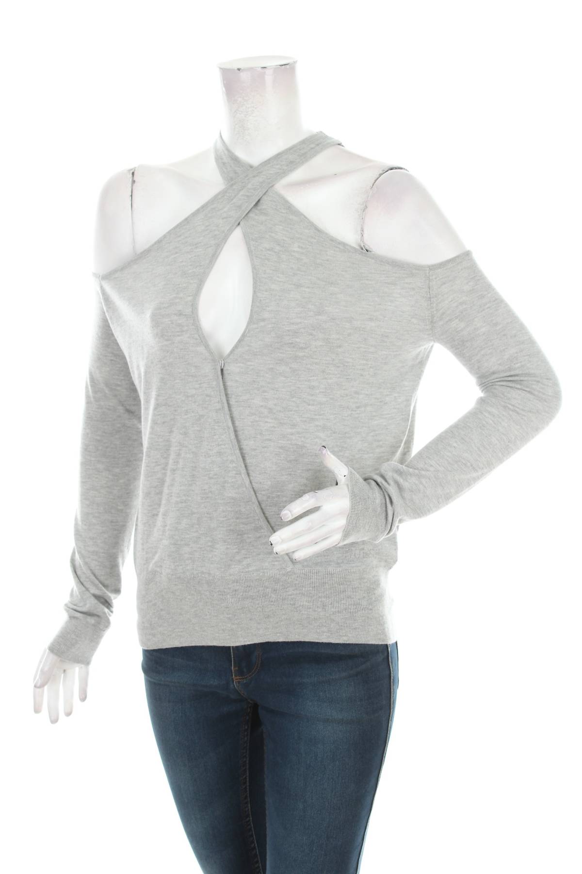 Дамски пуловер Guess1