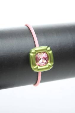Гривна Swarovski1