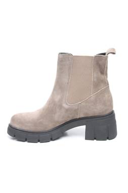 Дамски боти Comma,2