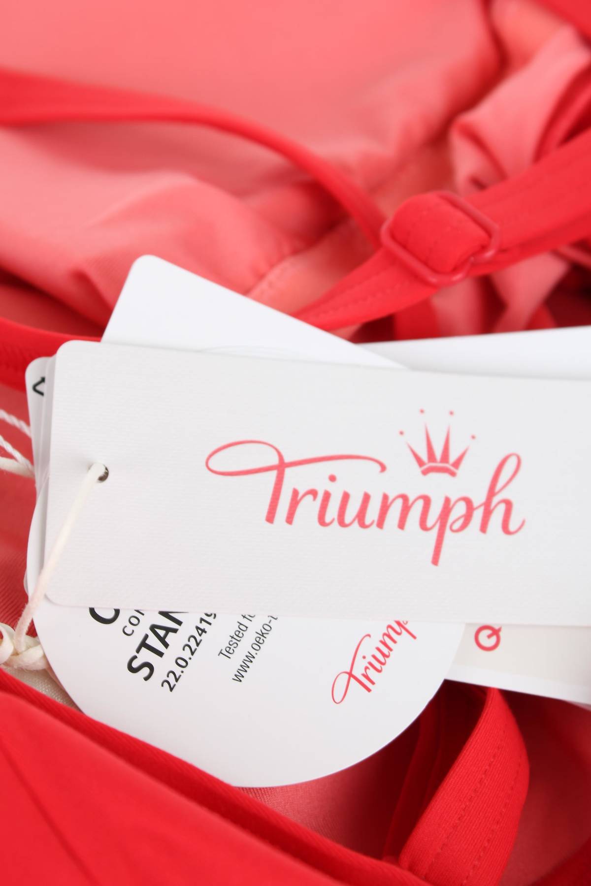 Цял бански Triumph3