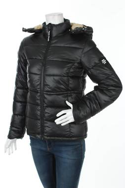 Γυναικείο μπουφάν Pepe Jeans1