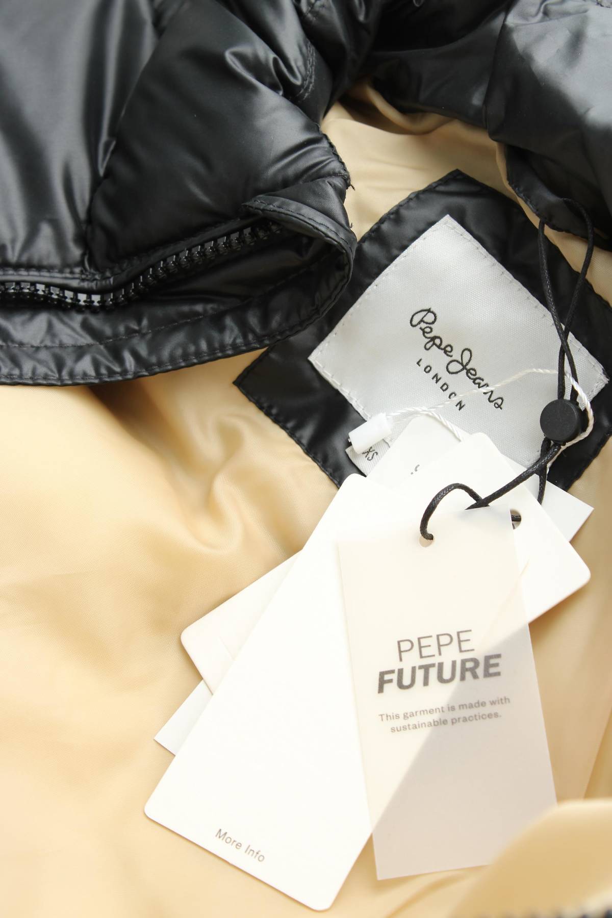 Γυναικείο μπουφάν Pepe Jeans4