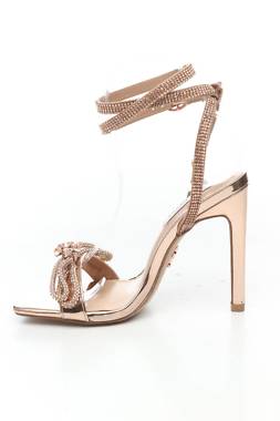 Сандали Steve Madden2 - Contour.bg Сандали Steve Madden2