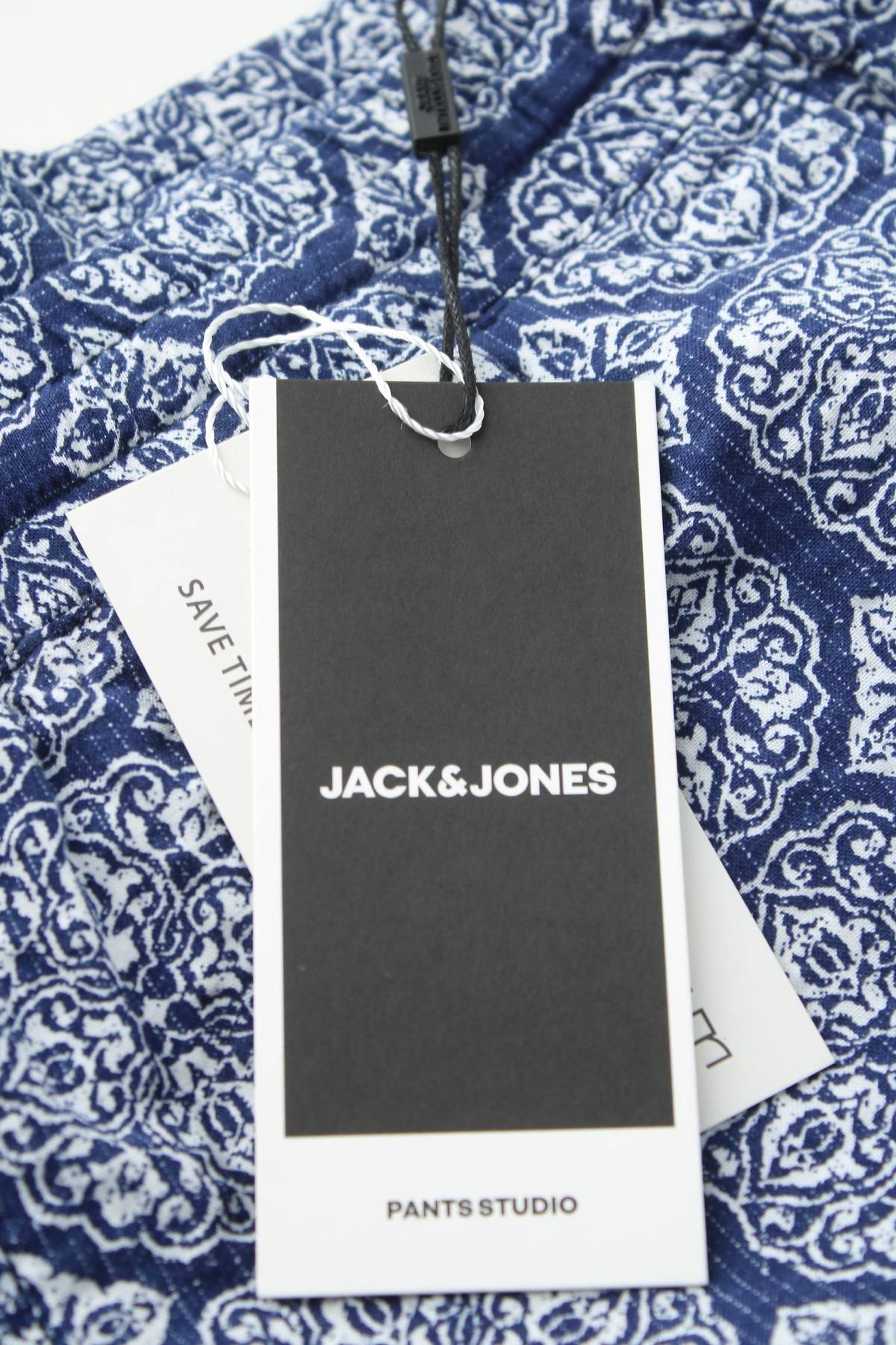 Ανδρικό σορτσάκι Jack & Jones3 - Contourshop.gr Ανδρικό σορτσάκι Jack & Jones3