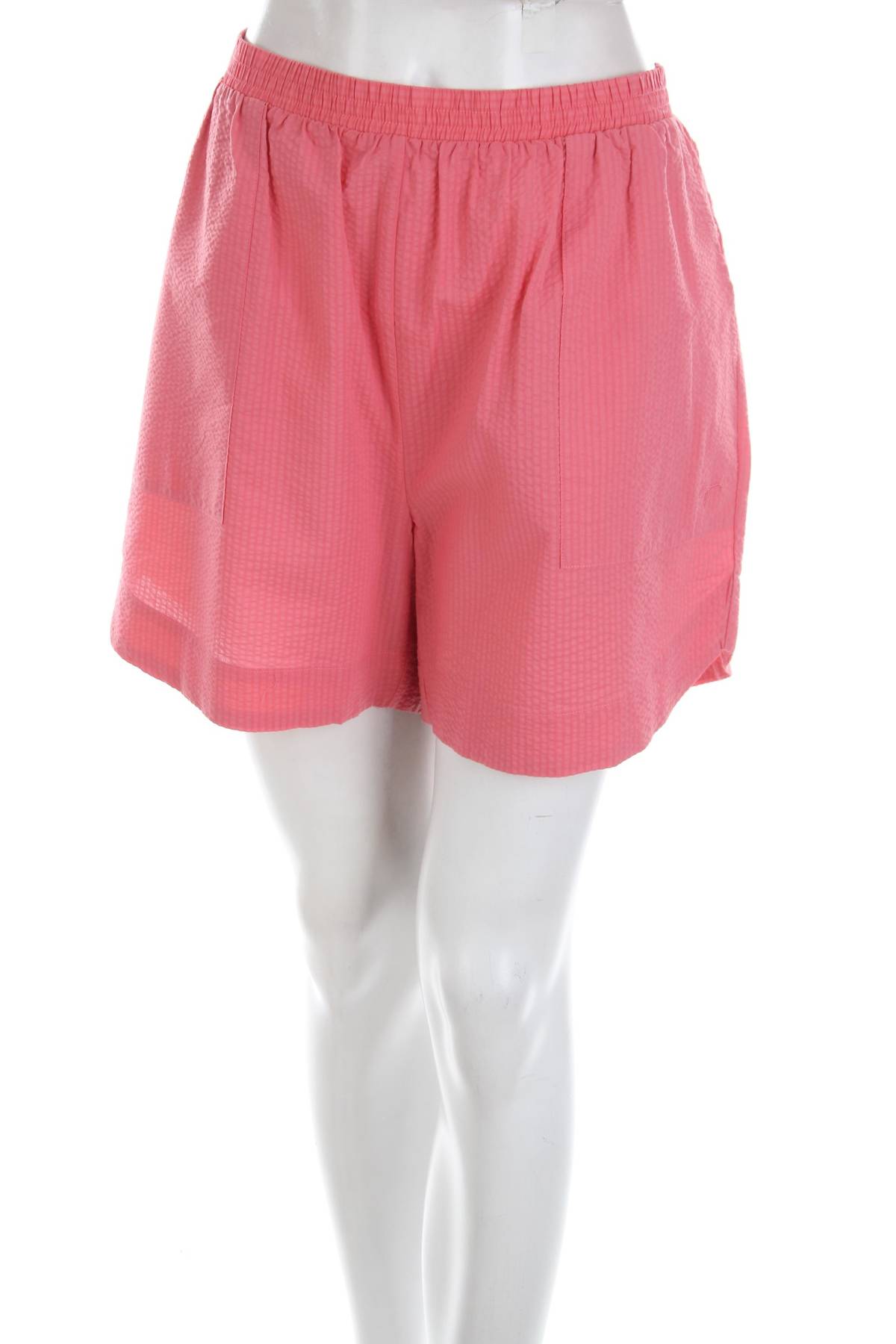 Домашно облекло Triumph1