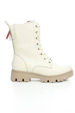 Γυναικεία μποτάκια Tamaris1