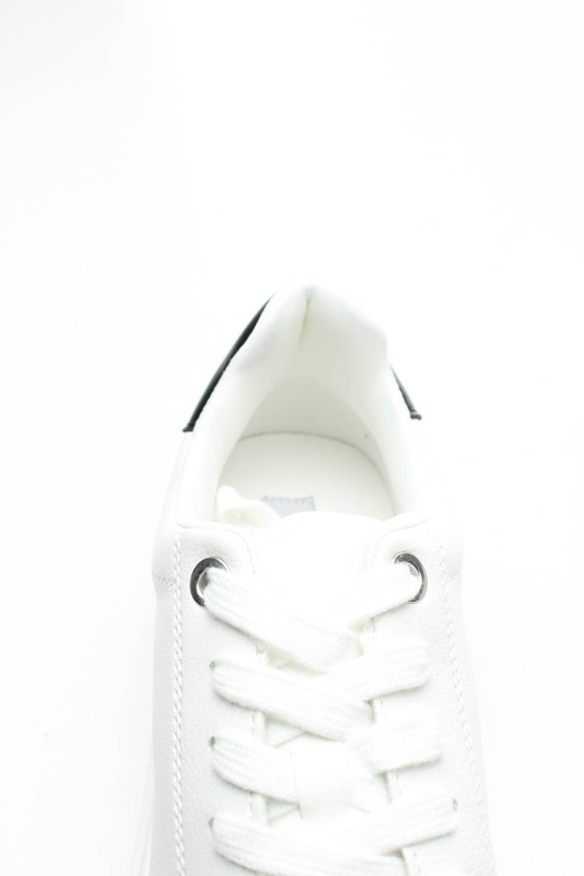 Кецове Steve Madden5