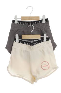Детски къс панталон River Island1