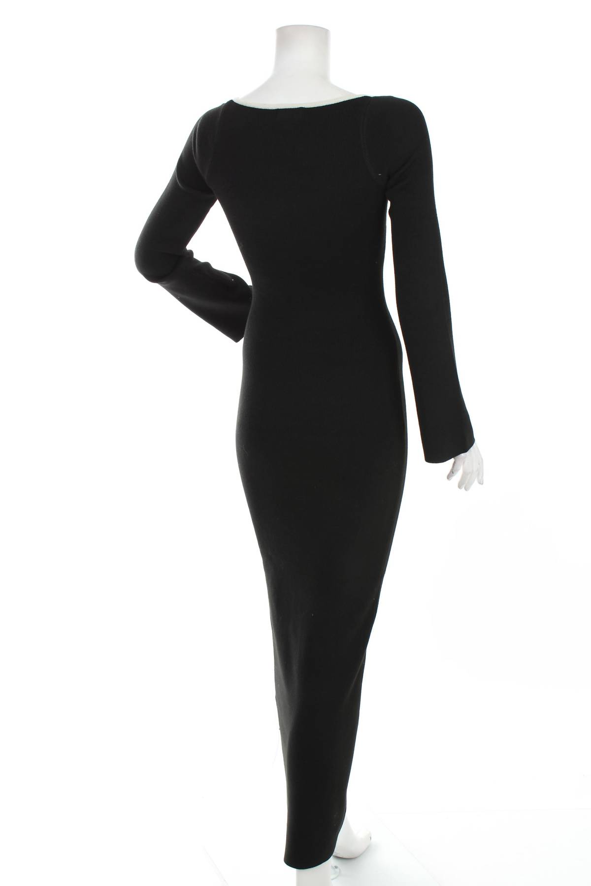 Рокля Pretty Lavish2