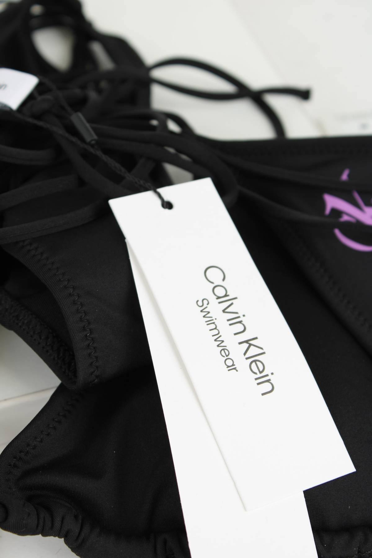 Σετ μαγιό Calvin Klein3