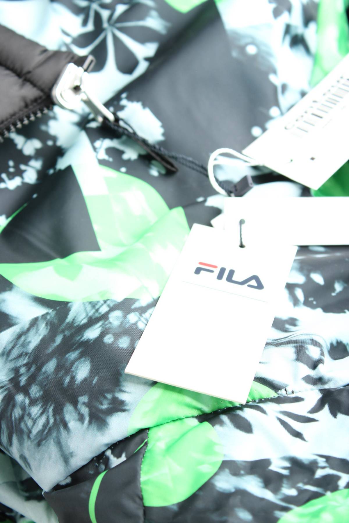 Дамско яке FILA4