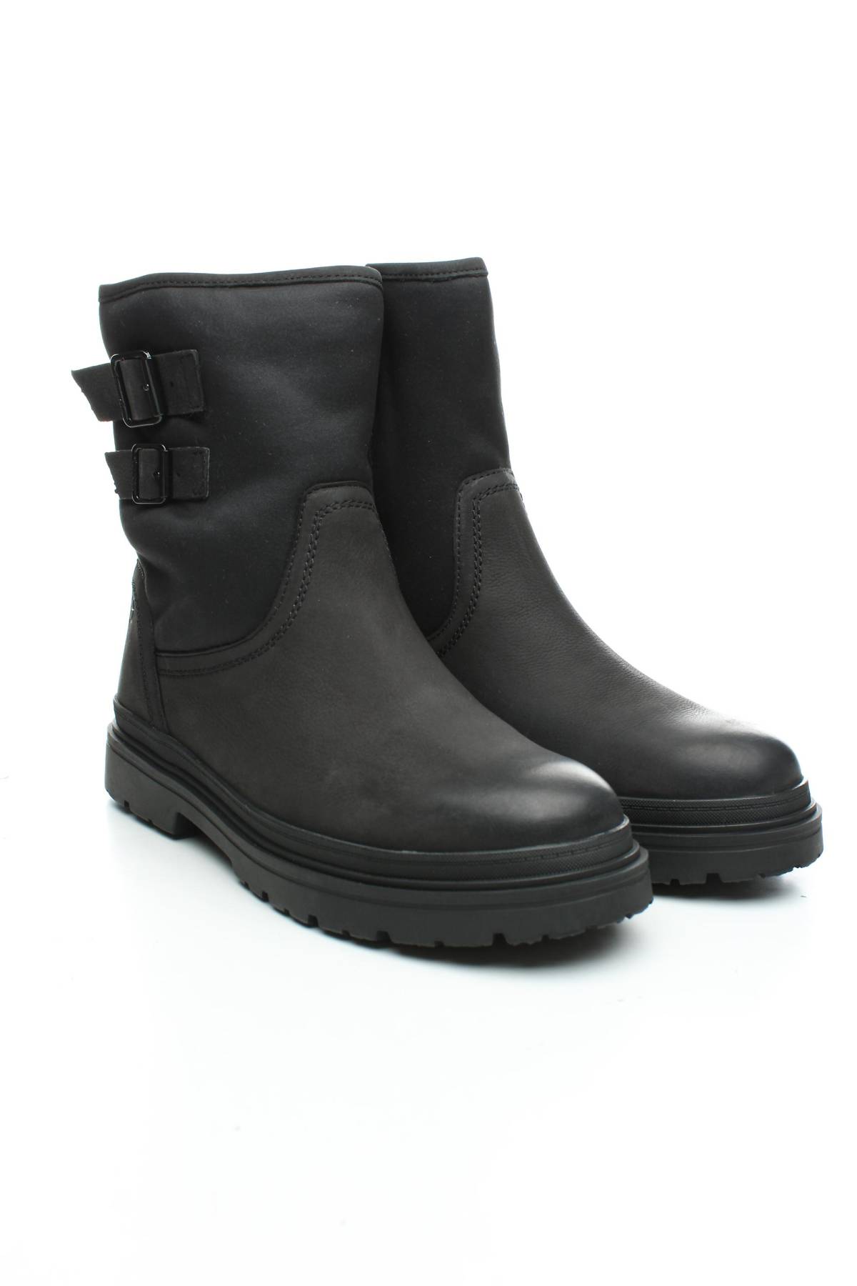 Γυναικεία μποτάκια Tamaris3