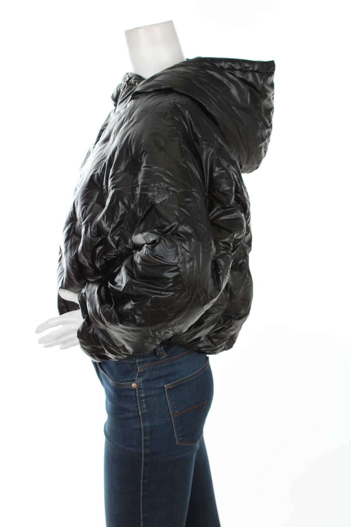 Дамско яке Vero Moda3 - Contour.bg Дамско яке Vero Moda3