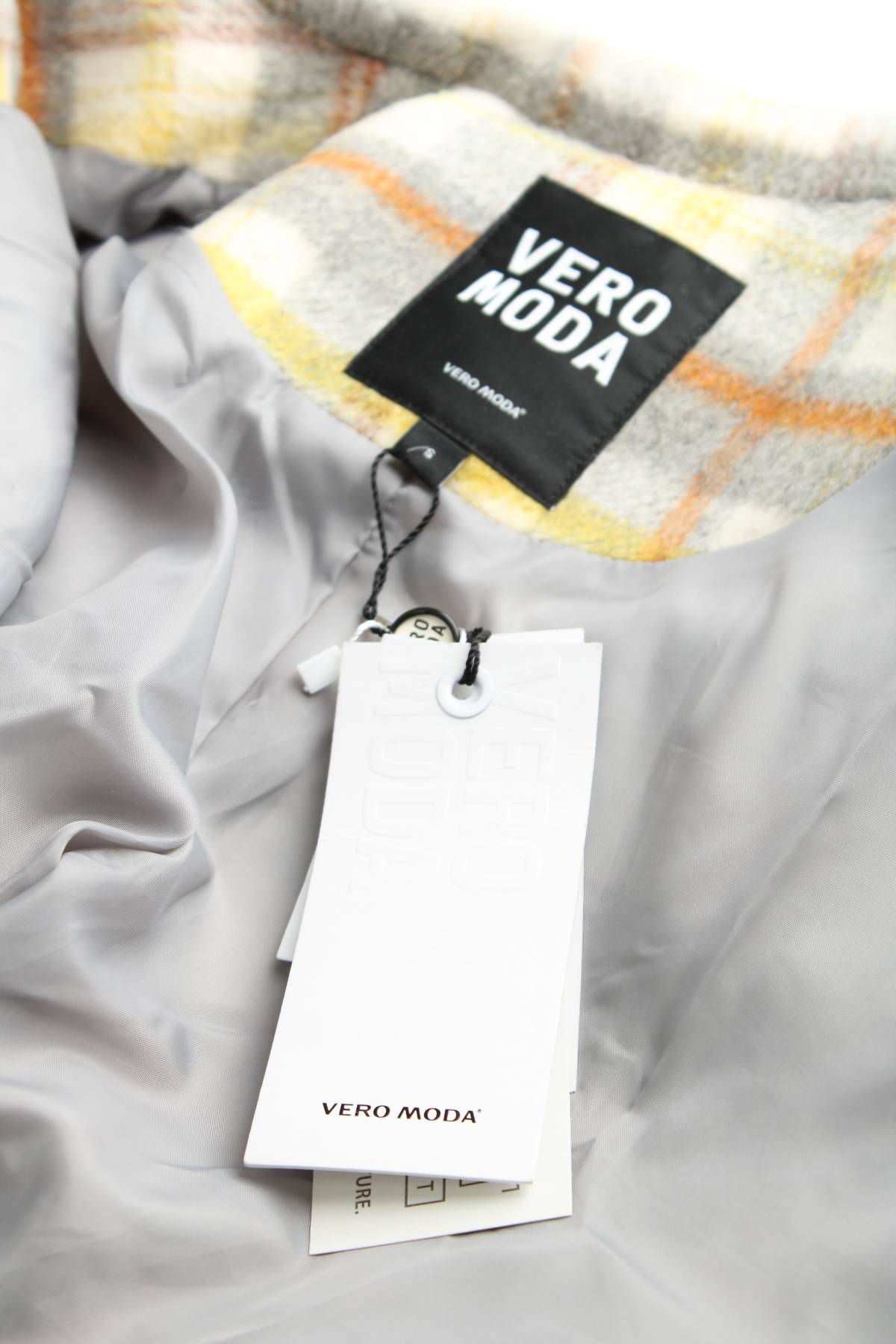 Дамско палто Vero Moda4