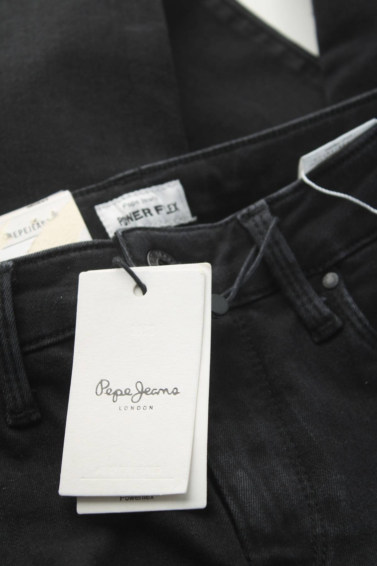 Γυναικεία τζιν Pepe Jeans3