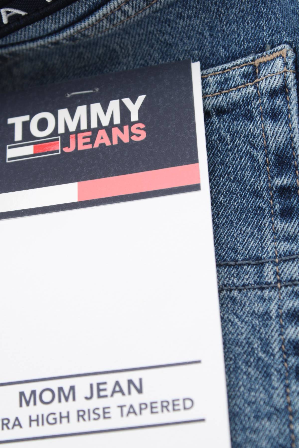 Γυναικεία τζιν Tommy Jeans3