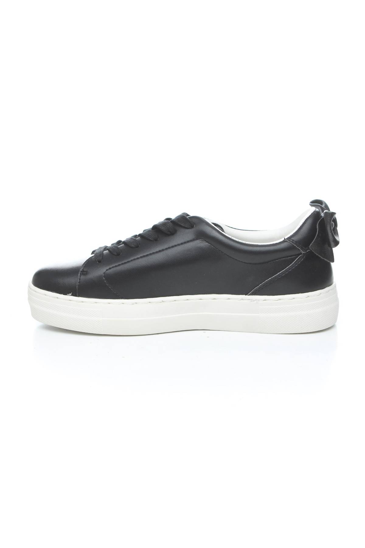 Sneakers Bata2