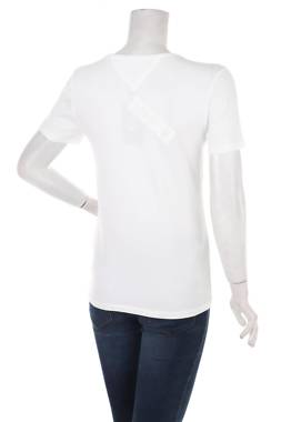 Дамска тениска Tommy Jeans2 - Contour.bg Дамска тениска Tommy Jeans2